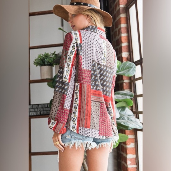 Bucketlist Boho Bandana Print Top Red Gray Brown Shirt Small - Picture 3 of 16